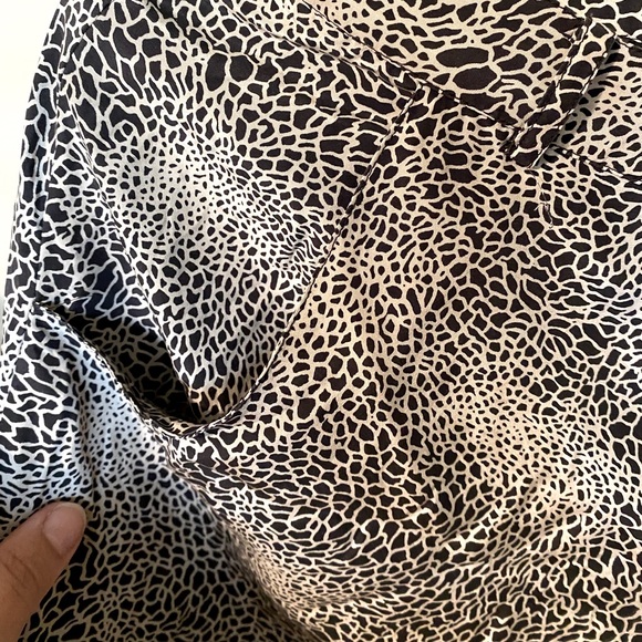 Club Monaco Animal Print Skirt - Picture 3 of 4